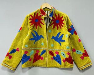 Chaqueta de terciopelo acolchada bordada a mano para mujer, cuello mandarín, manga larga, floral, algodón, con cremallera, para invierno y primavera - Product Image 1
