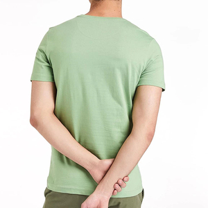 Camiseta de Hombre de Manga Corta, Cuello Redondo, Color Verde Sólido, Lana Merino Transpirable, Ecológica, Diseño Liso, Talla Grande - Product Image 2