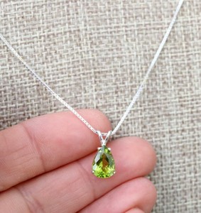 Natural <b>Peridot</b> Pear Cut Pendant <b>Necklace</b> Gold Plated 925 Silver Green Gemstone Teardrop Dainty Fine Jewelry - Product Image 3