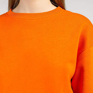 เสื้อสเวตเชิ้ตผู้หญิงดีไซน์ใหม่ทันสมัยล่าสุด รับทำโลโก้ ขายส่ง สีพื้น สำหรับฤดูหนาว ราคาโรงงานถูก - Product Image 4