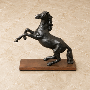 Boho <b>Silver</b> Horse Head Sculpture Premium Metal Table Decor Handcrafted Equestrian Figurine Elegant Home Office Display Accent - Product Image 5