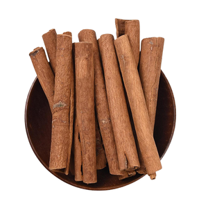 Bâtonnets de cannelle séchés à l'air, idéaux pour le thé, la boulangerie et la cuisine - Product Image 2