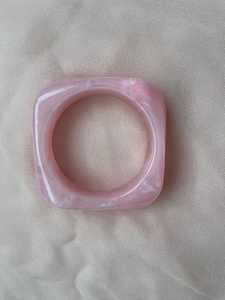 กำไลข้อมือเรซิ่นสีสันสดใส กำไลอะคริลิกแฟชั่น กำไลเรซิ่นสำหรับเธอ - Product Image 5