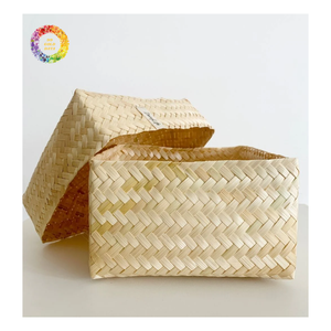 Boîte de rangement en bambou naturel tissé pour thé, souvenirs, bijoux, accessoires, petits cadeaux et décoration intérieure - Product Image 1