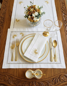 Juegos de Manteles Individuales y Servilletas Bordados a Mano con Diseño de Sol Dorado, 100% Algodón, Lavables, para Bodas y Eventos en el Hogar - Product Image 6