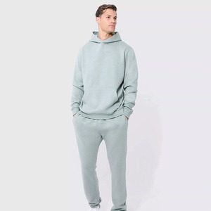 Fournisseur en gros en ligne de survêtements pour hommes, exportateur et fournisseur de vêtements d'hiver pour hommes, survêtement à capuche deux pièces - Product Image 1