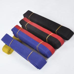 Cinturones de Karate con Logotipo Personalizado OEM para Hombres y Mujeres, Ropa de Artes Marciales de Alta Calidad, Precio al por Mayor, Fabricante, Talla Personalizada - Product Image 5