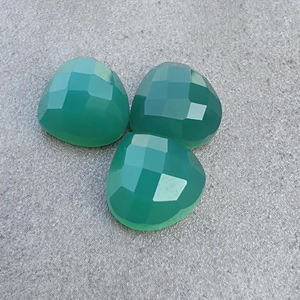 Onyx Vert Naturel Taillé en Diamant, Cabochon Cœur, Pierre Calibrée Facettée pour la Fabrication de Bijoux – Toutes Tailles Disponibles en Gros - Product Image 5