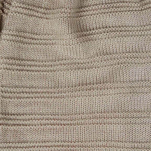 Gorro de Punto Acrílico Jacquard Unisex de Alta Calidad con Logotipo Personalizado, Impresión por Sublimación, Cálido para Invierno, Transpirable, Impermeable, para Exteriores - Product Image 5