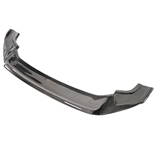 Pour GOLF 7.5 GTi lèvre avant en FIBER de carbone sèche aspirée - Product Image 4