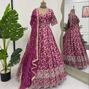 Nuevo y elegante Lehengha con hilo Jequrd y lentejuelas, un vestido tradicional para mujeres. - Product Image 1