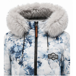 Chaqueta térmica para mujer con protección contra el viento, material de poliéster premium y interior suave y aislante para el invierno. - Product Image 3