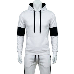 Conjunto Deportivo Informal para Hombre con Capucha Gris, Traje para Correr de Color Sólido, Poliéster y Algodón, Manga Larga, Pantalones con Cordón y Bolsillos Laterales - Product Image 3