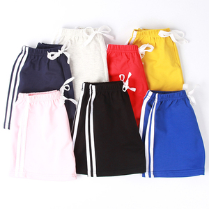 Men's Casual Mid Waist Drawstring Closure Solid Pattern <b>Knee</b> Length Breathable Lightweight Polyester/Cotton Shorts - Product Image 3