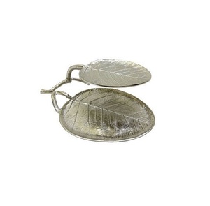 Plateaux métalliques haut de gamme fabriqués en aluminium moulé, avec une surface lisse, une prise en main ferme et une résistance fiable pour une utilisation quotidienne. - Product Image 6