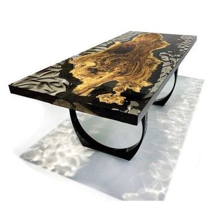 Grande table à manger moderne en teck massif avec bord naturel et résine époxy, 6 places, pour maison de luxe, ferme et appartement - Product Image 1