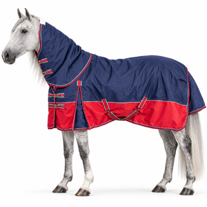 Couverture de pluie pour cheval 1200D XL-Gusset avec col détachable, imperméable, pour l'extérieur |   Équipement d'équitation respirant en ripstop bleu marine et rouge - Product Image 1