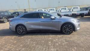 BYD HAN L EV Edición LiDAR Sedán AWD >700km de Autonomía Techo Panorámico Asientos de Cuero Oscuro de Litio 300-400PS - Product Image 4