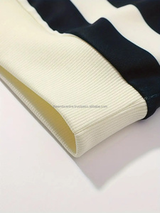 เสื้อโปโลแขนยาวลายทางของผู้ชายสไตล์ลำลองผ้าโพลีเอสเตอร์พอดีตัวปกติถักคอลูกเรือ - Product Image 3