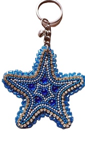 Llavero y accesorios para bolso con diseño de estrella hermosa, bordado con cuentas de colores dorado y plateado, de la India. - Product Image 4