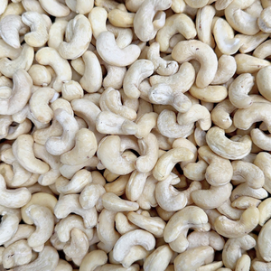 Cheap Bulk Cashew Kernels Kaju Kaju Low Price Cashew <b>Nuts</b> SANTIGO - Product Image 1