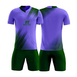 Vêtements de sport confortables pour hommes, uniforme de football 100% polyester, uniforme de football sur mesure pour hommes - Product Image 5