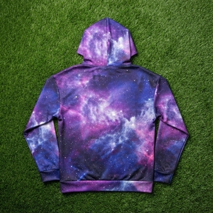 Sweat-shirt à capuche pour homme avec imprimé galaxie violet et poche kangourou, streetwear personnalisé - Product Image 5