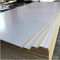 Panneau en mélamine extra large 18 mm 366x183 cm blanc beige E0 MDF pour cloison de bureau commercial