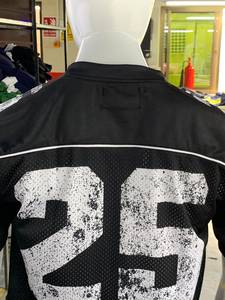 T-shirt de football vintage pour homme de haute qualité, coupe ample, couleur noire unie, col rond, manches courtes, en maille polyester, pour l'été - Product Image 5