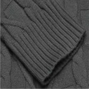 เสื้อสเวตเตอร์คอเต่าแขนยาวคุณภาพสูงสำหรับผู้ชาย ปักลายเรียบง่าย อุ่นสบายสำหรับฤดูหนาว ผลิตจากผ้าโพลีเอสเตอร์/คอตตอน - Product Image 4