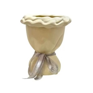 Jarrón de Cerámica de Estilo Nórdico con Acabado Esmaltado Color Granate, Diseño para Decoración de Sala de Estar - Product Image 4