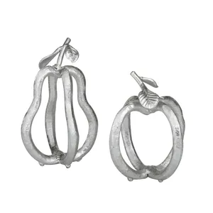 Juego de 2 Figuras de Calabaza de Metal Plateado, Decoración Moderna para Mesa de Otoño, Decoración para el Hogar de Halloween y Acción de Gracias - Product Image 3