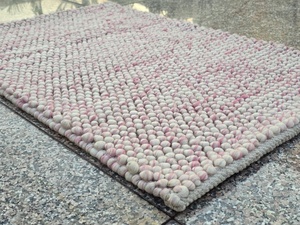 Alfombras de Lana Tejidas a Mano de Diseño Moderno, Técnica Jacquard, Patrón Abstracto, Estilo Kilim, Lavables y Ecológicas - Product Image 3