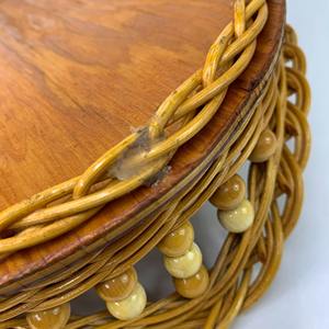 Plateau de service en rotin avec base en bois, idéal pour la cuisine, l'usage quotidien, les collations, le café et le thé, provenant d'Inde. - Product Image 6