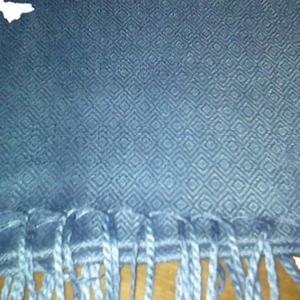 Viscose <b>Pashmina</b> Diamond Weave <b>Shawl</b> - Product Image 5