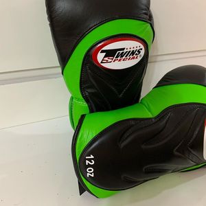 Gants de boxe en cuir PU avec fermeture à tirette, logo personnalisé disponible, gants d'entraînement légers, respirants, imperméables, coupe-vent, unisexes - Product Image 2