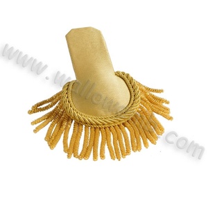 Épaulettes en laine matelassées de haute qualité avec franges en bullion, confectionnées à la main, et écussons d'épaule dorés - Product Image 1
