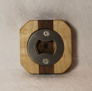 ที่เปิดขวดเบียร์สแตนเลสพร้อมด้ามไม้ ที่เปิดขวดเครื่องดื่มสำหรับงานปาร์ตี้ที่บ้าน บาร์ และบาร์เทนเดอร์ - Product Image 5