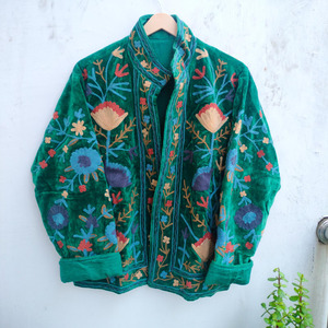 Handmade <b>Emerald</b> Green Velvet Quilted Jacket Women Traditional Kashmiri Suzani Hand Embroidered Winter Ethnic Party Wear Cotton - Product Image 1