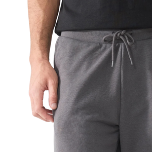 Pantalones Cortos Deportivos Grises Personalizados para Hombre, Cintura Elástica con Cordón, Bolsillos Laterales, por Encima de la Rodilla, Corte Informal y Relajado, Marca Privada, Venta al Por Mayor - Product Image 5
