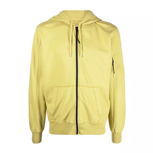 เสื้อฮู้ดดี้ผู้ชายอเนกประสงค์สำหรับทุกโอกาส มาพร้อมซับในนุ่มสบายและเปลือกนอกที่ทนทานในราคาประหยัด - Product Image 2