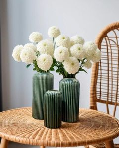 Ensemble de vases en céramique pour table, vert mat, design côtelé minimaliste, 8-16 pouces, exquis et durable - Product Image 1