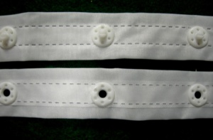 Bouton-pression en plastique DK-669 pour sangle | Ruban adhésif pour boutons | Bande de sangle en plastique blanc avec boutons-pression pour la fixation de vêtements avec bouton circulaire - Product Image 5
