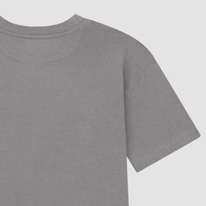 Col rond avec poche avant et logo personnalisé / Matière confortable et respirante pour la collection d'été, design élégant - Product Image 6