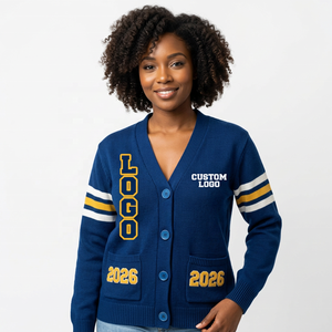 Cárdigan de Punto con Cuello en V, Bordado Chenille Personalizado con el Logotipo de una Hermandad Griega, Suéter de Invierno, Regalo para Mujer - Product Image 1