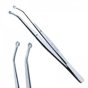 Pinzas de Sutura Quirúrgica Curvas AHI Personalizadas para Sujetar Tejidos, Certificadas CE Clase I para Uso en UCI, Hechas en Pakistán - Product Image 1