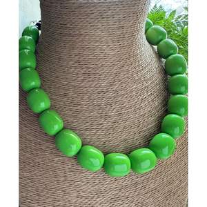 Collier en résine et bois de designer, accessoires de mode en cristal de qualité supérieure pour bijoux - Product Image 1