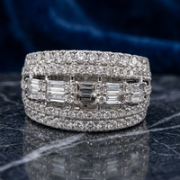 Livraison Rapide Bijoux de Haute Qualité Or Blanc Massif 18 carats Véritable Diamant Baguette Grand Grappe pour Fiançailles Mariage Soirée