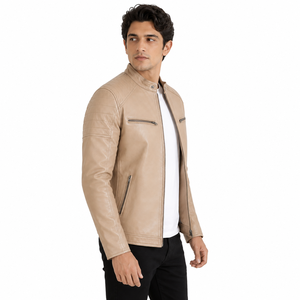 Veste en cuir décontractée pour homme avec coutures robustes, doublure douce, poches pratiques et finition soignée, idéale pour les matins et les soirées fraîches. - Product Image 2
