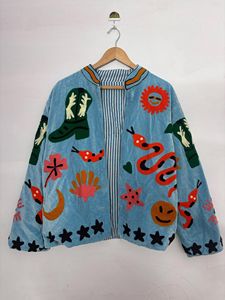 Chaqueta Bordada Suzani al por Mayor, Chaqueta de Terciopelo Suzani con Tela TNT, Chaqueta Suzani Hecha a Mano para Mujer al Mejor Precio - Product Image 5